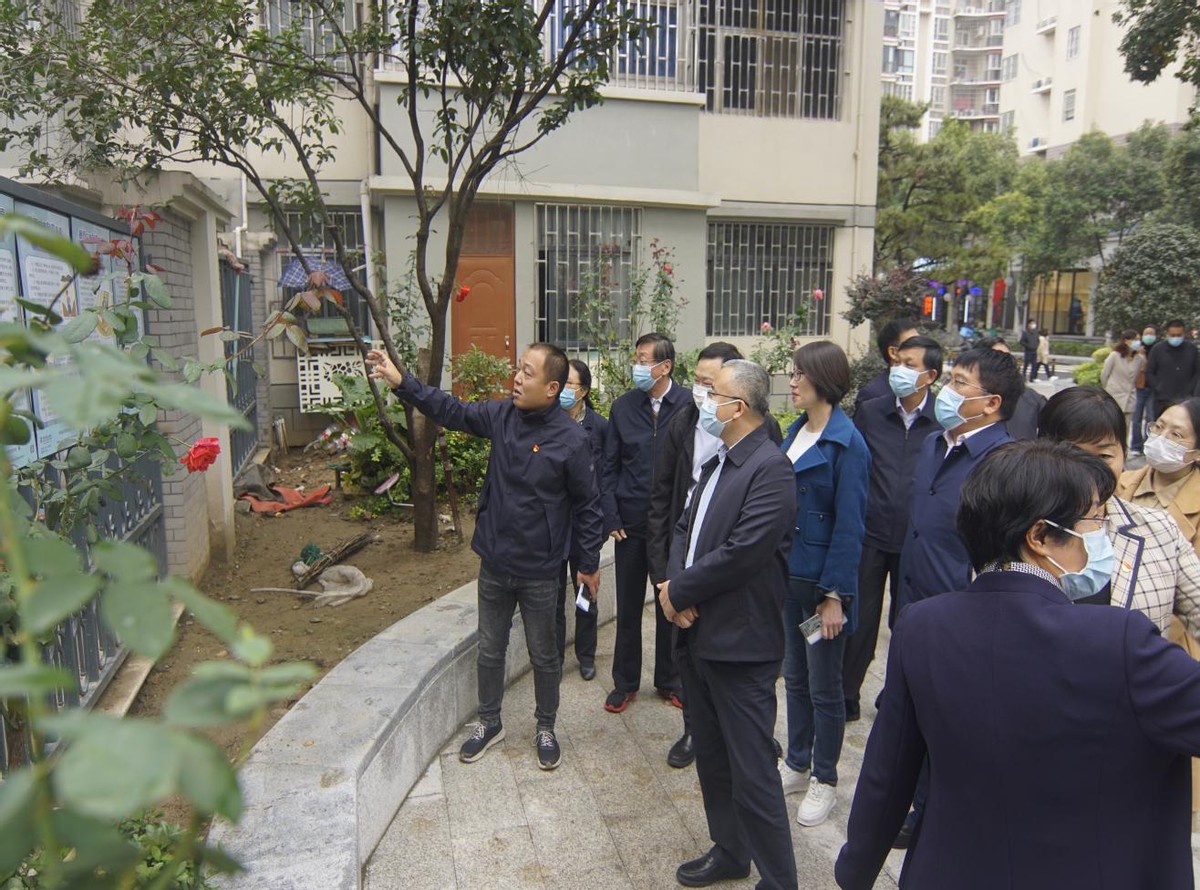中科协副主席孟庆海到管城区调研指导社区科普工作